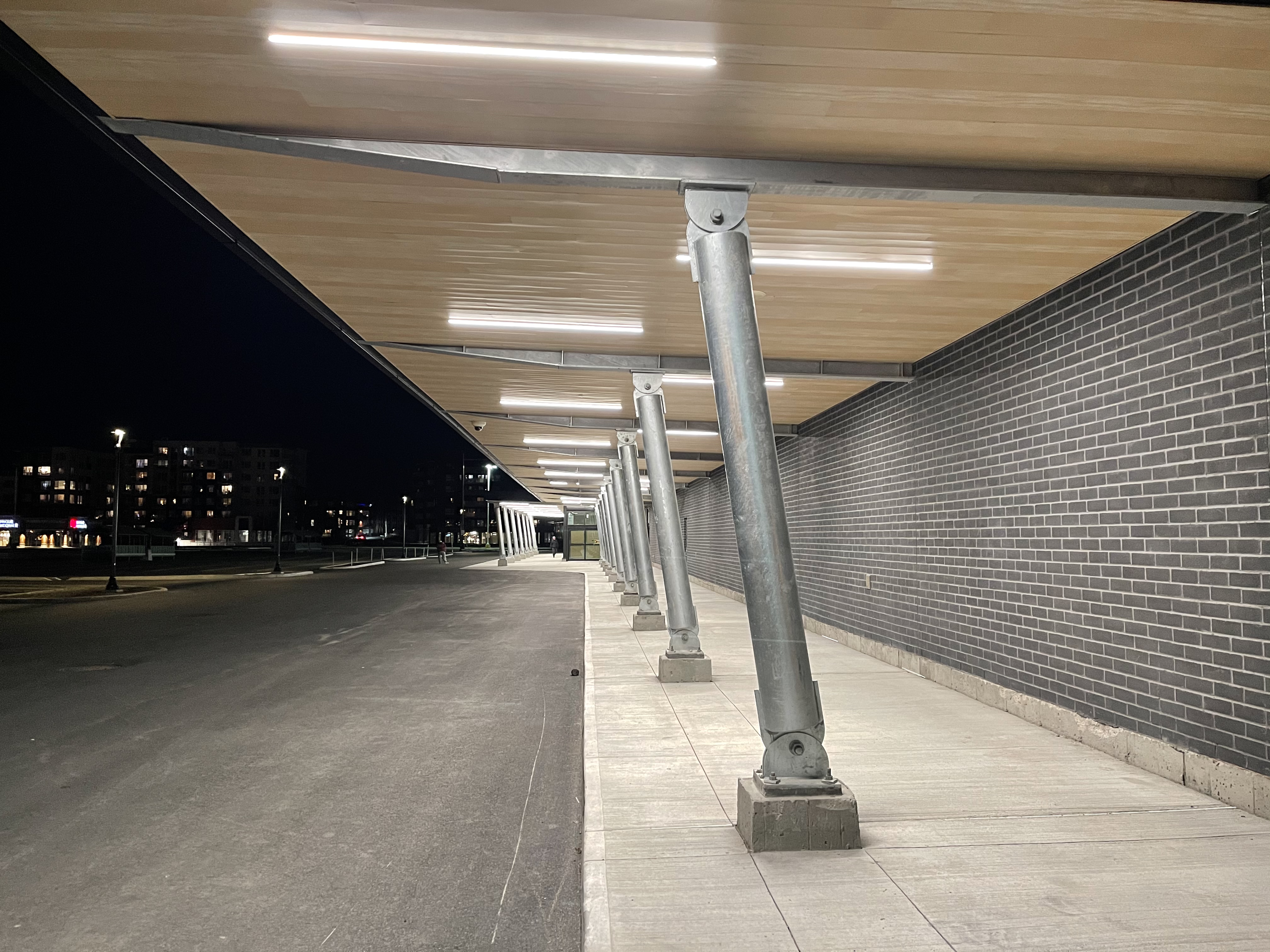 Éclairages LED commerciaux