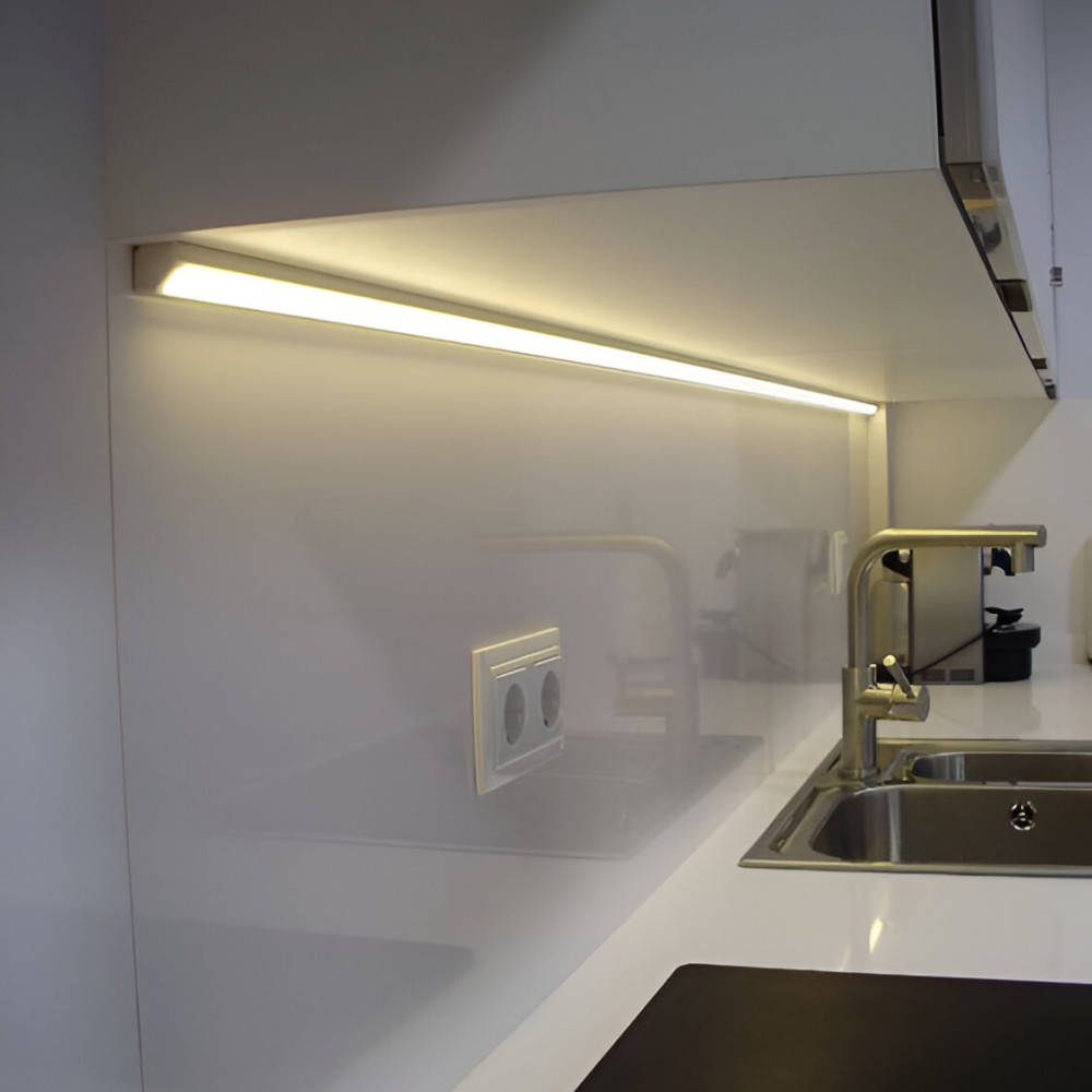 luminaires LED pour dessous d'armoire cuisine