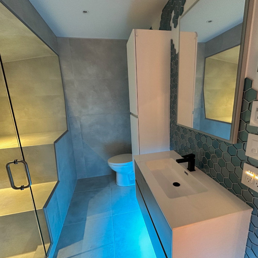 Salle de Bain - Éclairage Dessous de Vanité