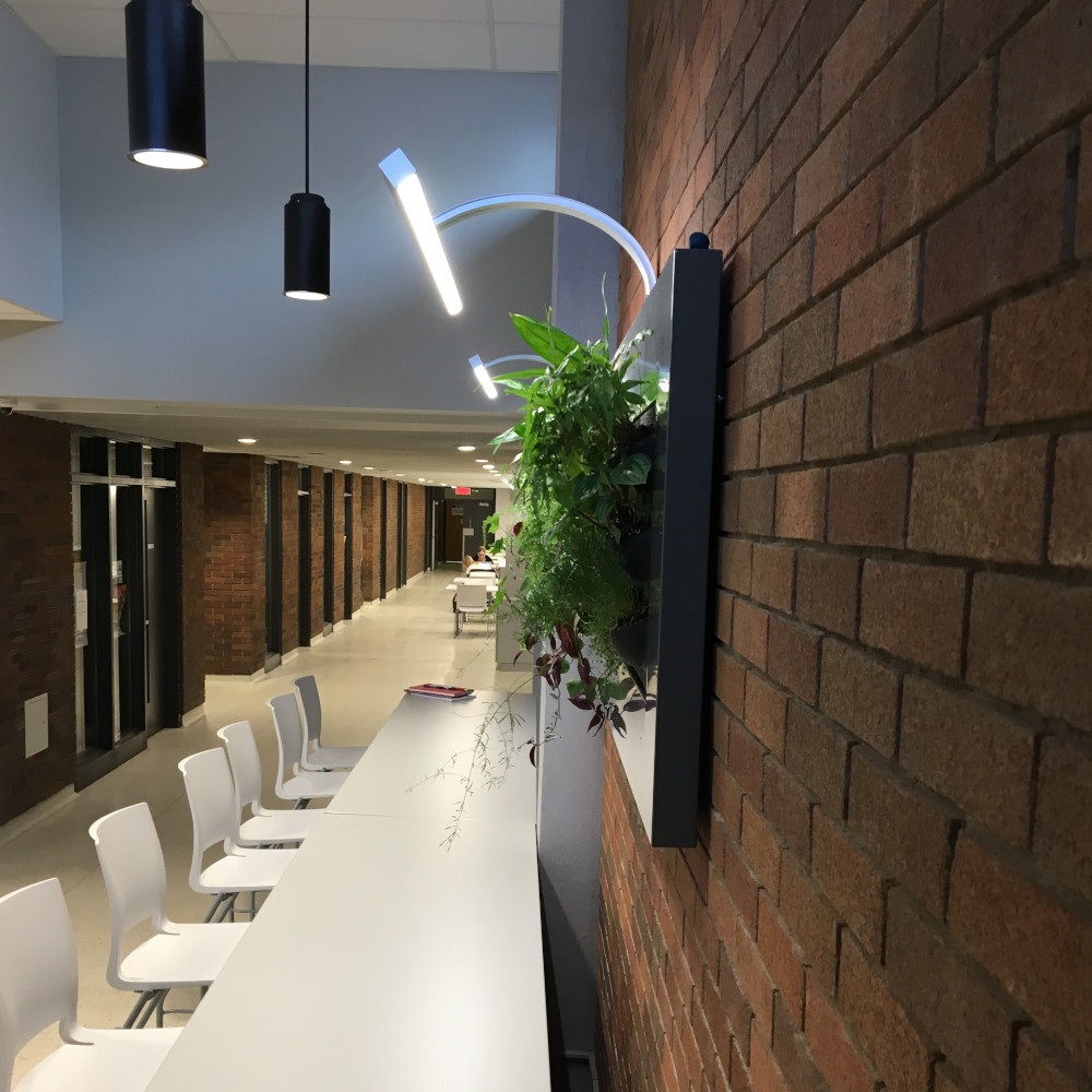 UNIVERSITÉ LAVAL - PROFILÉ #94